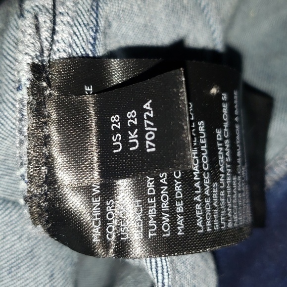 Free People 28 Jeggings Dark Denim Distressed Hem - Picture 9 of 10